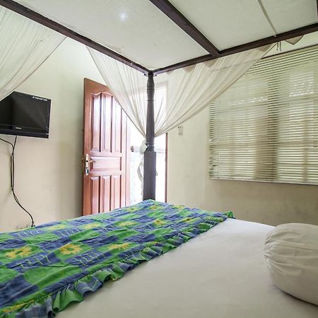 Lori Beach Inn Seminyak Eksteriør bilde