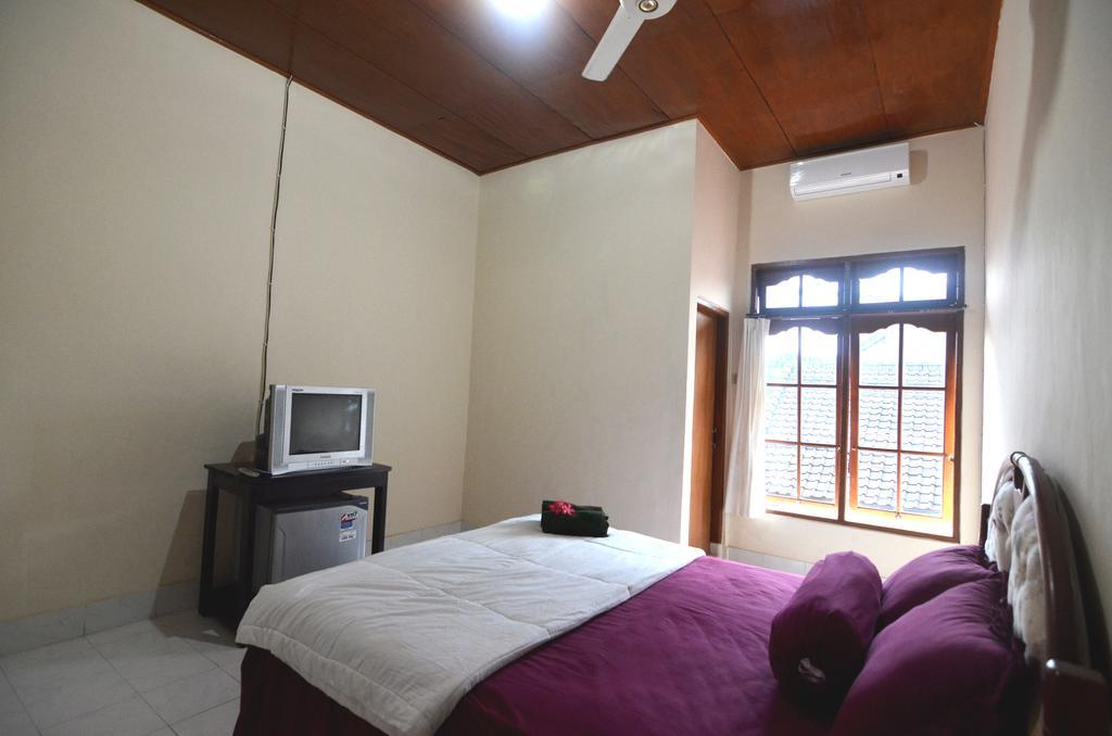Lori Beach Inn Seminyak Eksteriør bilde