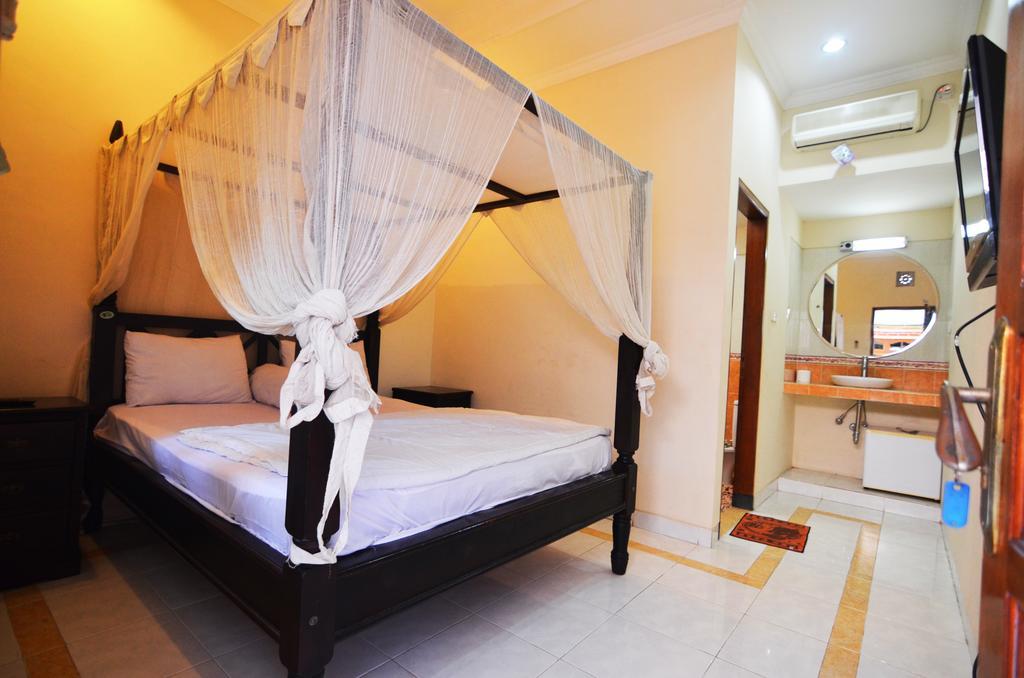 Lori Beach Inn Seminyak Eksteriør bilde
