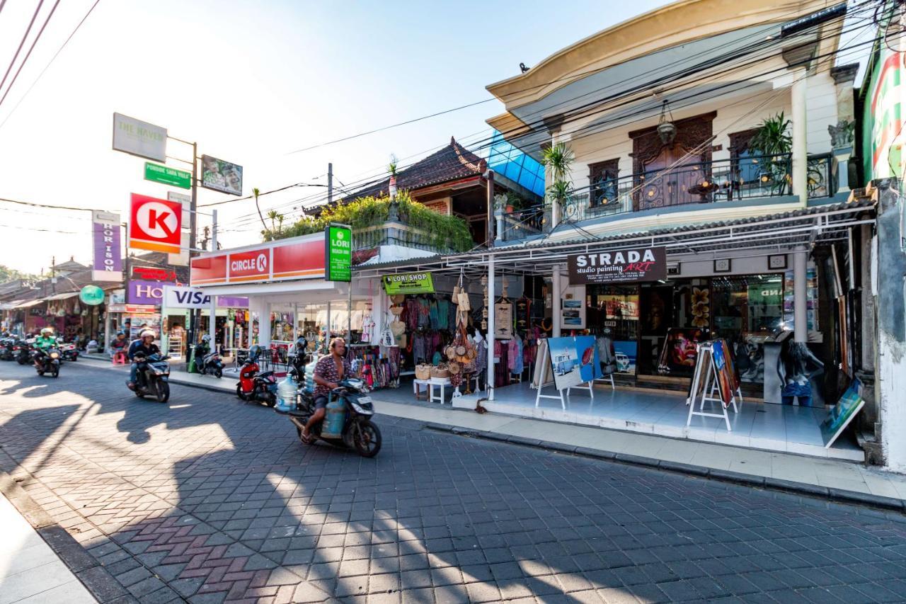 Lori Beach Inn Seminyak Eksteriør bilde